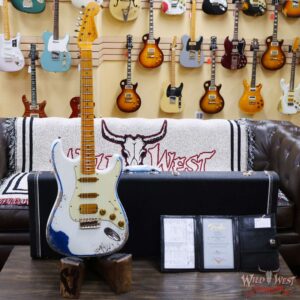 Fender Custom Shop Wild West White Lightning 2.0 Stratocaster HSS Maple Board 21 Frets Heavy Relic Lake Placid Blue - Image 6