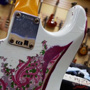 Fender Custom Shop Wild West White Lightning Stratocaster 2.0 Heavy Relic 22 Frets Maple Fingeboard Pink Paisley - Image 13