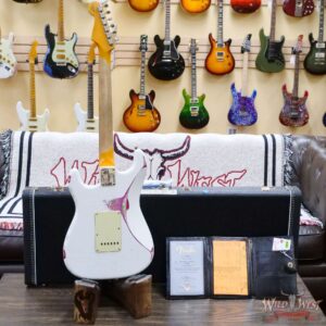 Fender Custom Shop Wild West White Lightning 2.0 Stratocaster HSS Rosewood Board 21 Frets Heavy Relic Pink Paisley - Image 10