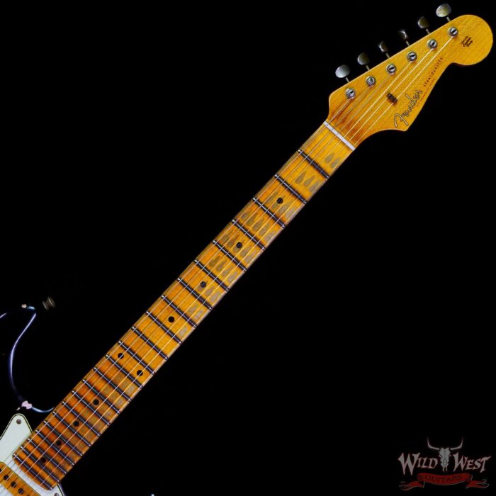 Fender Custom Shop Wild West Black Lightning 2.0 Stratocaster HSS Maple Board 22 Frets Heavy Relic Candy Apple Red - Image 4
