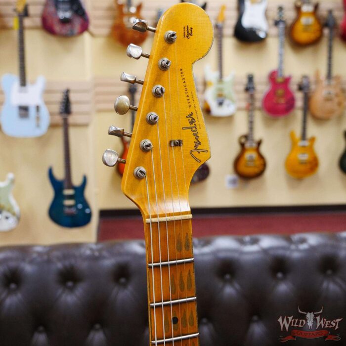 Fender Custom Shop Wild West White Lightning 2.0 Stratocaster HSS Maple Board 21 Frets Heavy Relic 2 Tone Sunburst - Image 7