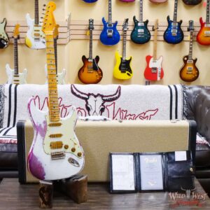 Fender Custom Shop Wild West White Lightning 2.0 Stratocaster HSS Maple Board 22 Frets Heavy Relic Pink Paisley - Image 6