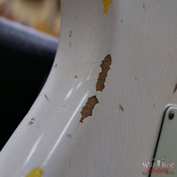 Fender Custom Shop Wild West White Lightning 2.0 Stratocaster HSS Heavy Relic Rosewood Board 22 Frets Graffiti Yellow - Image 12