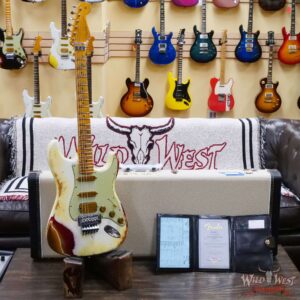 Fender Custom Shop Wild West White Lightning Stratocaster HSS Floyd Rose Maple Board 22 Frets Heavy Relic Candy Apple Red - Image 6