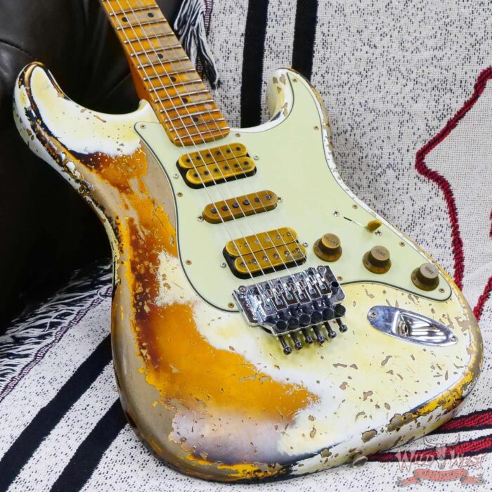 Fender Custom Shop Wild West White Lightning Stratocaster HSH Floyd Rose Maple Fingerboard Heavy Relic Olympic White over 2 Tone Sunburst - Image 8