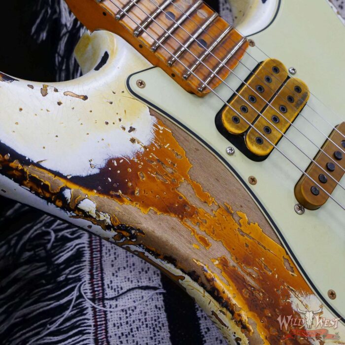 Fender Custom Shop Wild West White Lightning Stratocaster HSH Floyd Rose Maple Fingerboard Heavy Relic Olympic White over 2 Tone Sunburst - Image 9