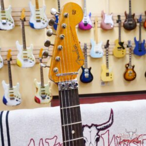 Fender Custom Shop Wild West White Lightning Stratocaster HSH Floyd Rose Rosewood Fingerboard Heavy Relic Olympic White over 3 Tone Sunburst - Image 7