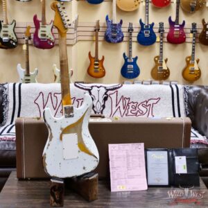 Fender Custom Shop Wild West White Lightning Stratocaster Floyd Rose HSH Rosewood Fingerboard 22 Frets Heavy Relic 2 Tone Sunburst 8.05 lbs - Image 10