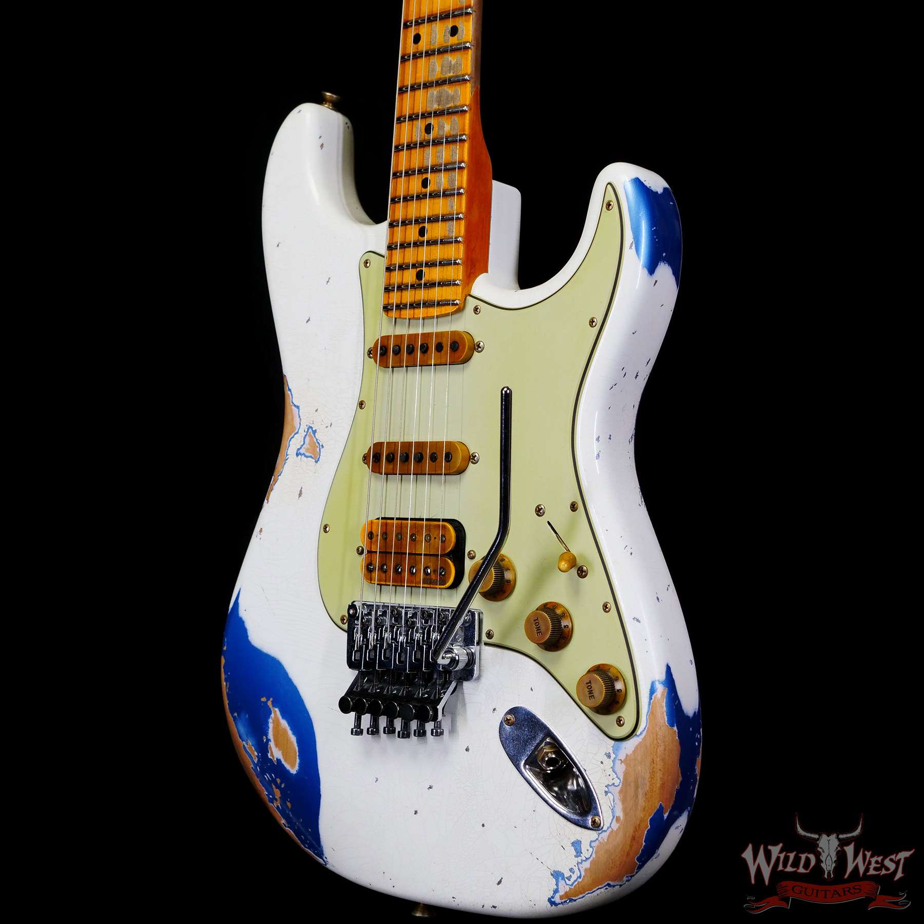 fendercs-wlfr-r117709-br__wwg.jpg Fender Custom Shop Wild West White Lightning Stratocaster HSS Floyd Rose Maple Board 22 Frets Heavy Relic Lake Placid Blue - Image 2