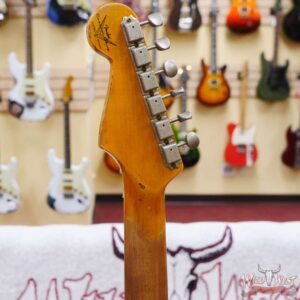 Fender Custom Shop Wild West White Lightning Floyd Rose Stratocaster HSS Maple Board 21 Frets Heavy Relic Graffiti Yellow - Image 11