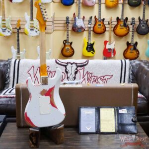 Fender Custom Shop Wild West White Lightning Stratocaster HSS Floyd Rose Rosewood Board 22 Frets Heavy Relic Fiesta Red - Image 10