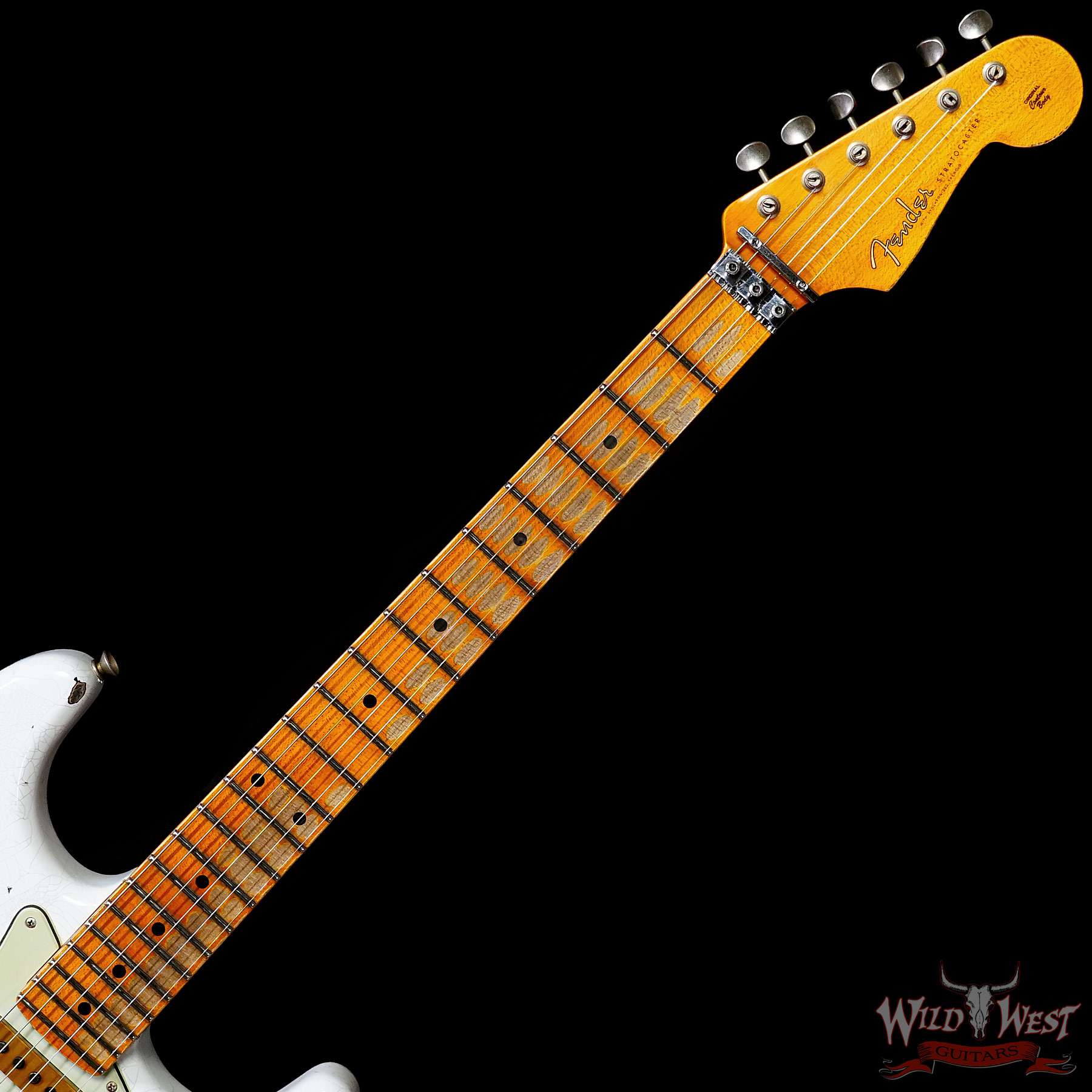 fendercs-wlfr-r127295-c2__wwg.jpg Fender Custom Shop Wild West White Lightning Stratocaster HSS Floyd Rose Maple Board 22 Frets Heavy Relic 2 Tone Sunburst 7.95 LBS - Image 4