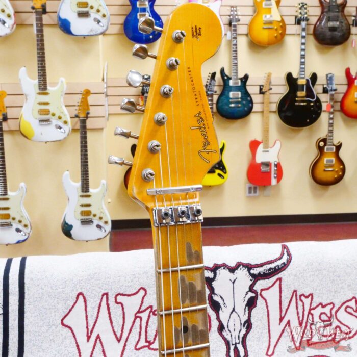 Fender Custom Shop Wild West White Lightning Stratocaster HSS Floyd Rose Maple Board 22 Frets Heavy Relic Purple Metallic - Image 7