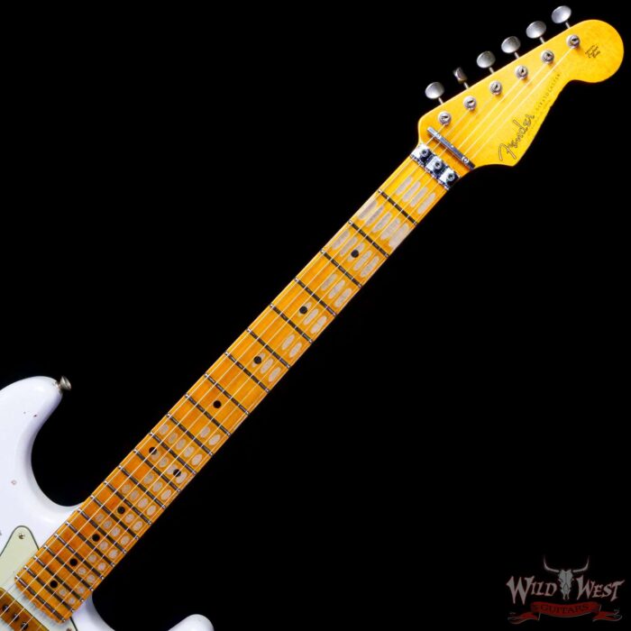 Fender Custom Shop Wild West White Lightning Stratocaster HSS Floyd Rose Maple Board 22 Frets Heavy Relic Candy Apple Red - Image 4