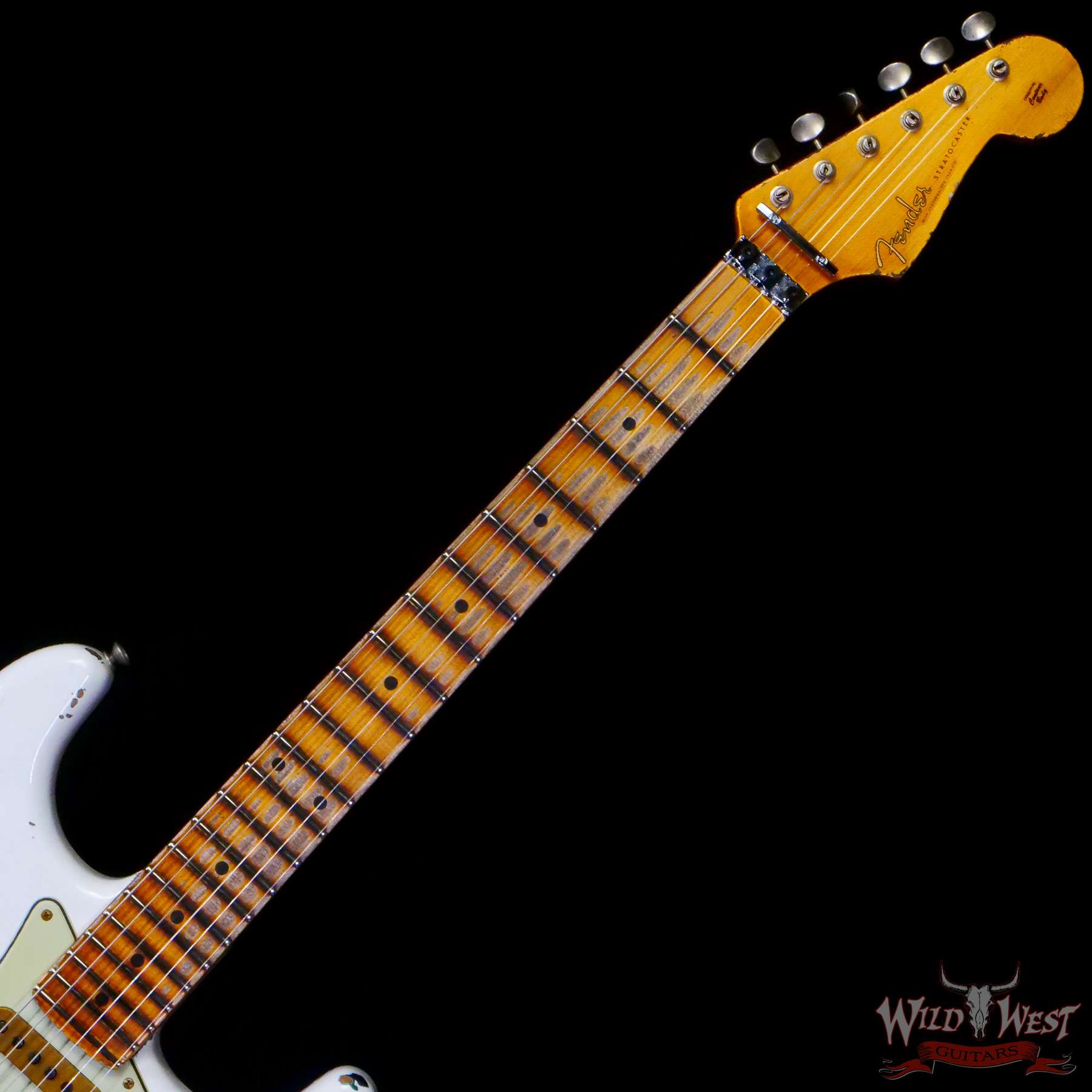fendercs-wlfr-r133228-c2__wwg-1.jpg Fender Custom Shop Wild West White Lightning Stratocaster HSS Floyd Rose Maple Board 22 Frets Heavy Relic British Racing Green - Image 4