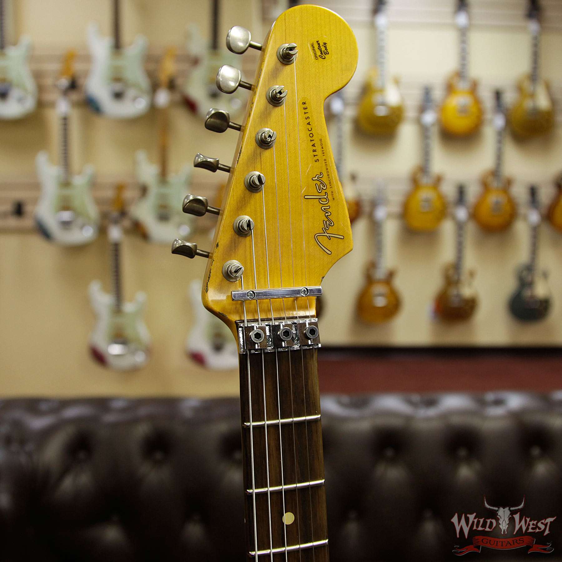 fendercs-wlfr-rw21-3ts-r89825-hf__wwg.jpg Fender Custom Shop White Lightning Stratocaster Floyd Rose HSS Rosewood Fretboard 3 Tone Sunburst - Image 7