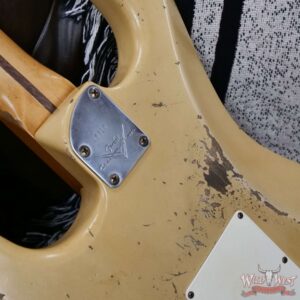 Fender Custom Shop Ron Jessurun Apprentice Built 70th Anniversary Stratocaster Modernized Relic Aged Desert Sand 7.60 lbs - Image 13