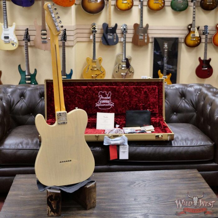 Fender USA 70th Anniversary Broadcaster Maple Fingerboard Blackguard Blonde V2093610 - Image 8