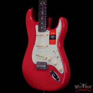 Fender USA Limited Edition American Professional Stratocaster Solid Rosewood Neck Fiesta Red - Image 2