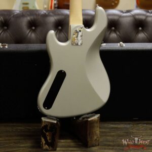 Fender USA Flea Signature Active Jazz Bass Maple Neck Inca Silver - Image 5