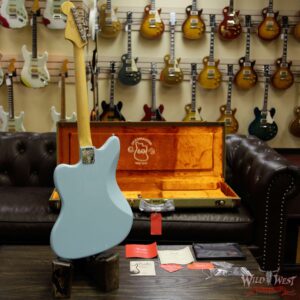 Fender USA Limited Edition 60th Anniversary Triple Jazzmaster Rosewood Fingerboard Daphne Blue - Image 13