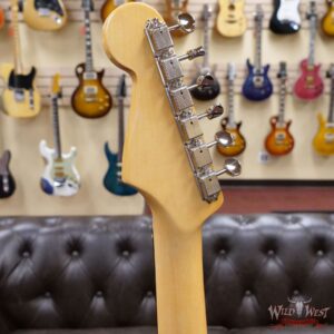 Fender American Original ‘60s Stratocaster Rosewood Fingerboard 3 Tone Sunburst - Image 8