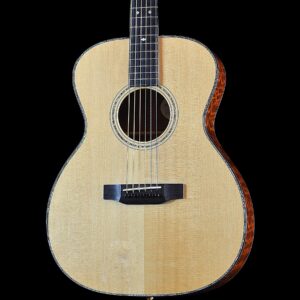 2009 Breedlove Revival Series OM Deluxe Custom “The Tree” Quilted Mahogany Back and Sides - Image 3