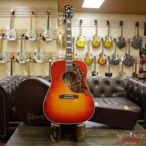 Gibson Montana Hummingbird 2018 Sitka Spruce Top Mahogany Back & Side Rosewood Board Heritage Burst - Image 11