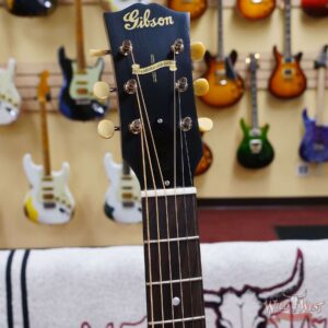 Gibson Custom Shop 1942 Banner J-45 Vintage Sunburst - Image 6