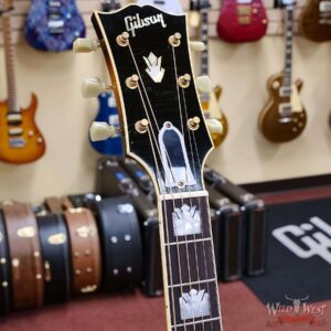 Gibson Custom Shop 1957 SJ-200 Murphy Lab Light Aged Vintage Sunburst 4.45 lbs - Image 7