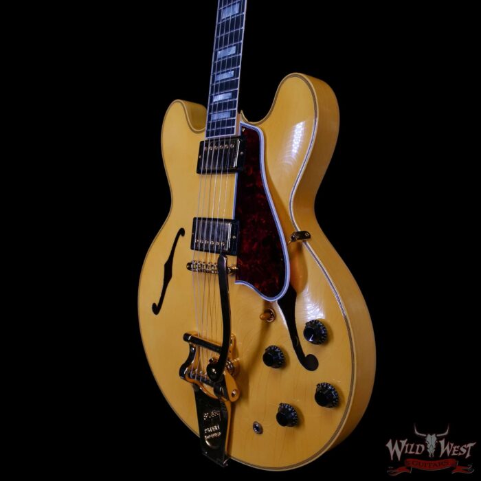 Gibson Custom Shop M2M 1959 ES-355 Reissue with Bigsby Murphy Lab Ultra Light Aged Heavy Antique White 9.45 LBS - Image 2