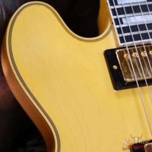 Gibson Custom Shop M2M 1959 ES-355 Reissue with Bigsby Murphy Lab Ultra Light Aged Heavy Antique White 9.45 LBS - Image 9