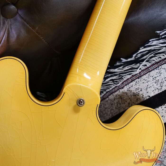Gibson Custom Shop M2M 1959 ES-355 Reissue with Bigsby Murphy Lab Ultra Light Aged Heavy Antique White 9.45 LBS - Image 12