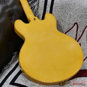Gibson Custom Shop M2M 1959 ES-355 Reissue with Bigsby Murphy Lab Ultra Light Aged Heavy Antique White 9.00 lbs - Image 11