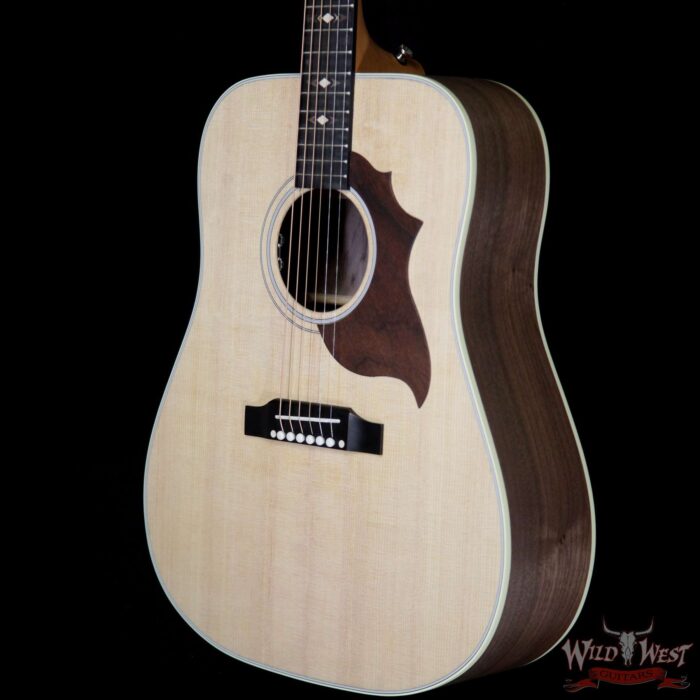 Gibson Montana Hummingbird Sustainable Antique Natural Electric-Acoustic - Image 2