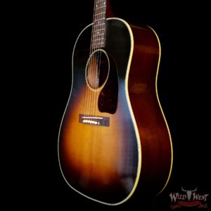 Gibson Custom Shop 1942 Banner J-45 Vintage Sunburst 4.00 LBS - Image 2