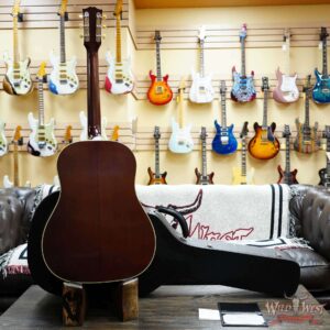 Gibson Custom Shop 1942 Banner J-45 Vintage Sunburst 4.00 LBS - Image 10