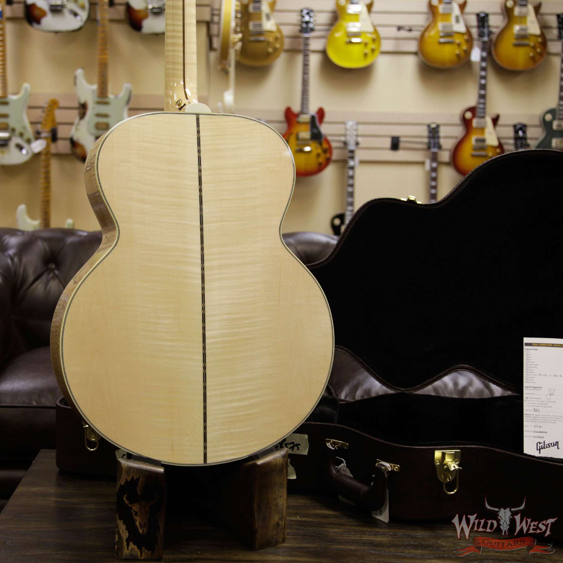 gibson-sj200-antiquenatural-1010802-d4__wwg.jpg 2018 Gibson Montana SJ-200 Standard Flame Maple Side Back & Neck Rosewood Board Antique Natural - Image 14