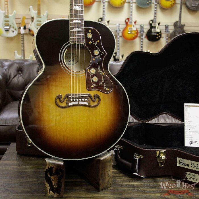 Gibson Montana 2018 SJ-200 Standard Sitka Spruce Top Flame Maple Body and Neck Vintage Sunburst - Image 12