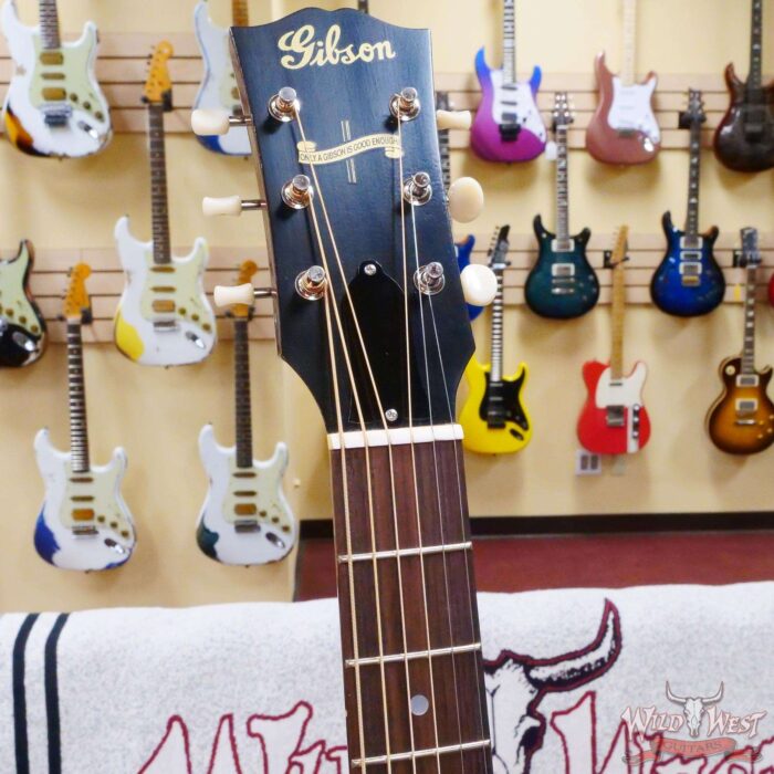 Gibson Custom Shop 1942 Banner J-45 Vintage Sunburst - Image 6