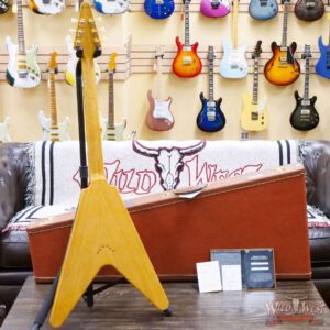 Gibson Custom Shop 1958 Korina Flying V Reissue Natural (Black Pickguard) - Image 9