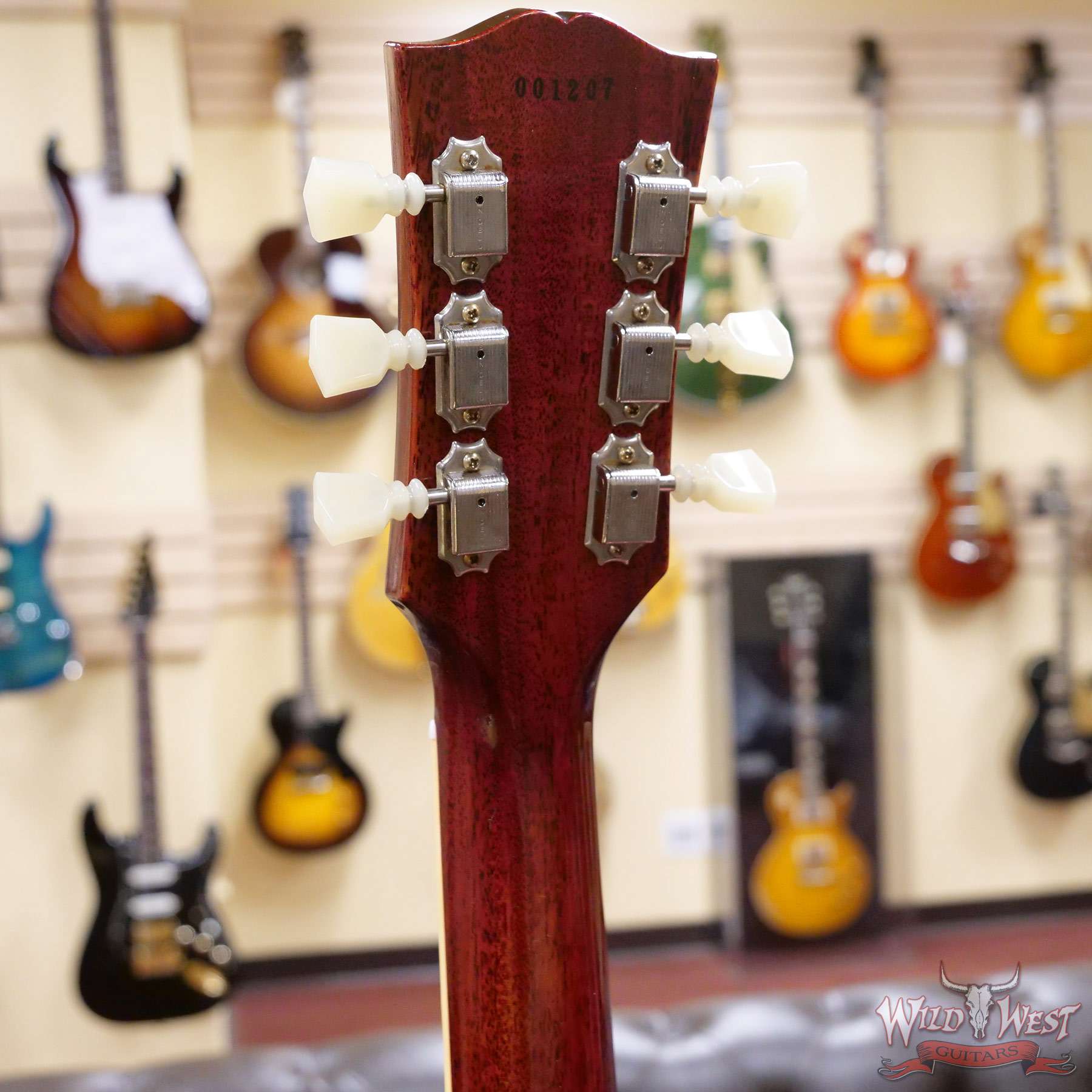 gibsoncs-1960lp-001207-hb__wwg.jpg Gibson Custom Shop 60th Anniversary 1960 Les Paul Standard VOS V3 Wide Tomato Burst 9.00 LBS - Image 10
