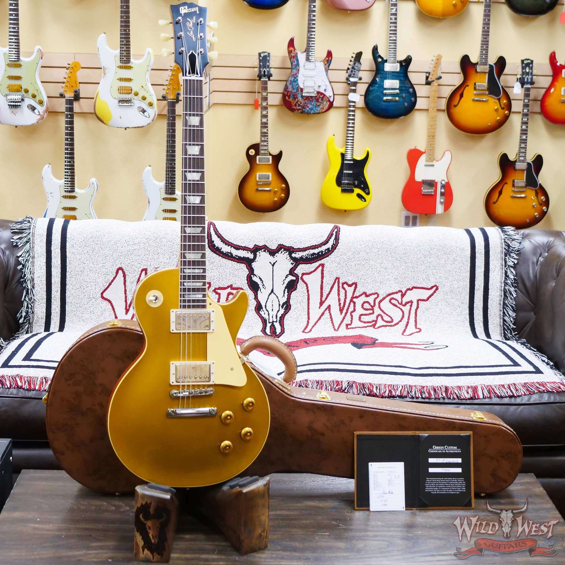 gibsoncs-73306-d1__wwg.jpg Gibson Custom Shop 1957 Les Paul Goldtop Reissue VOS Double Gold 8.65 LBS - Image 6