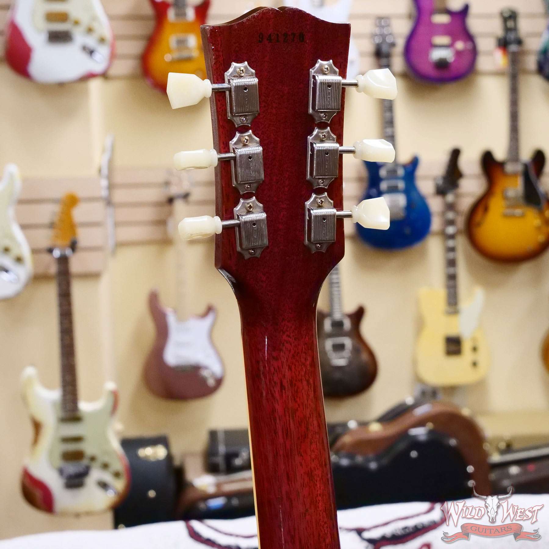 gibsoncs-941270-d6__wwg.jpg Gibson Custom Shop M2M 1959 Les Paul Standard Murphy Lab Light Aged Sweet Cherry Red 8.55 LBS - Image 11