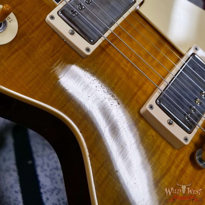 Gibson Custom Shop M2M 1959 Les Paul Standard Reissue Hand Selected Flame Maple Top Murphy Lab Light Aged Green Lemon Fade 8.35 LBS - Image 9