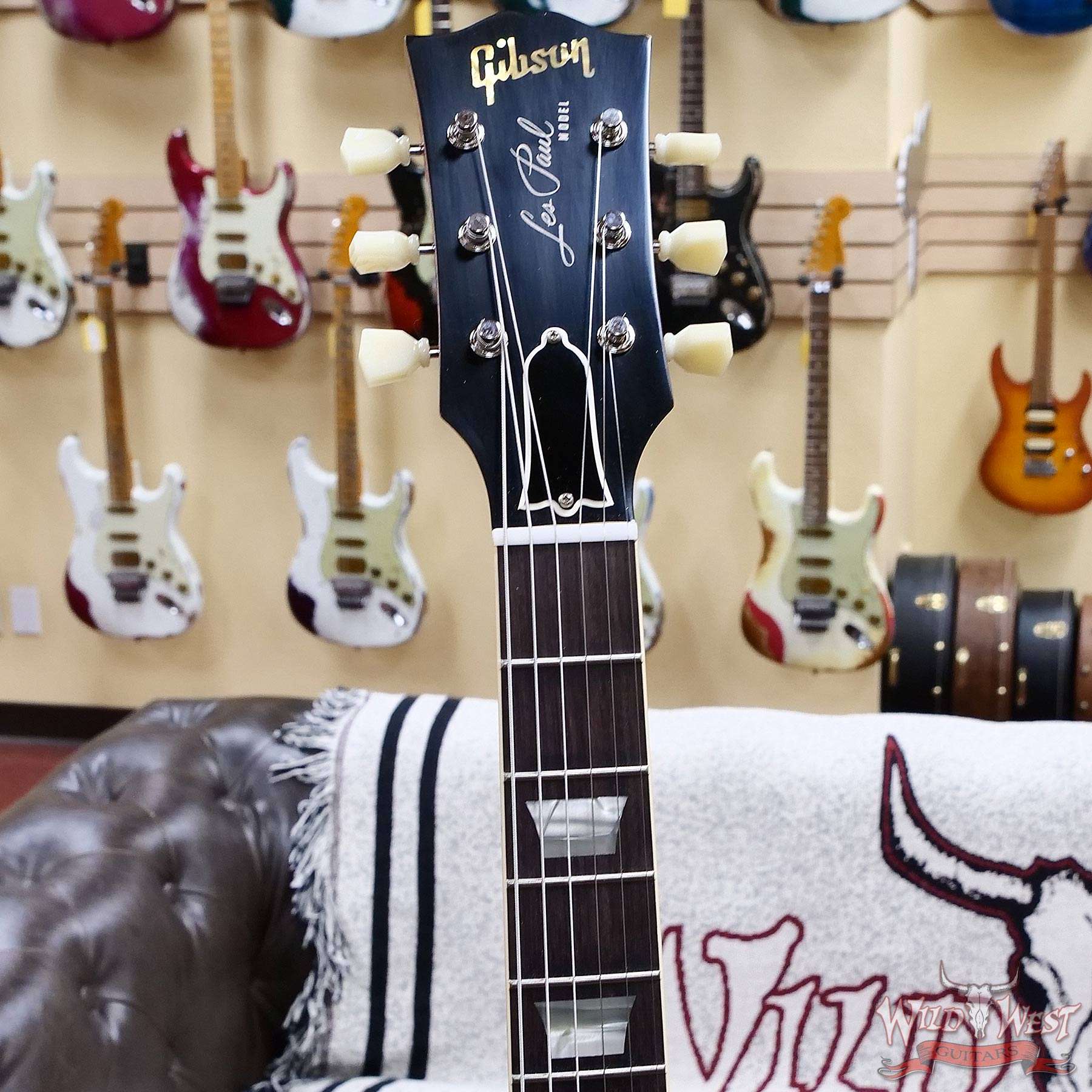 gibsoncs-951839-d2__wwg.jpg Gibson Custom Shop Dealer Select Greatest Hits 1959 Les Paul Standard BOTB 40 (Beauty of the Burst Page 40) VOS 8.50 lbs - Image 7