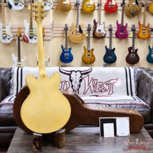 Gibson Custom Shop M2M 1959 ES-355 Reissue with Bigsby Murphy Lab Ultra Light Aged Heavy Antique White 8.80 LBS - Image 10