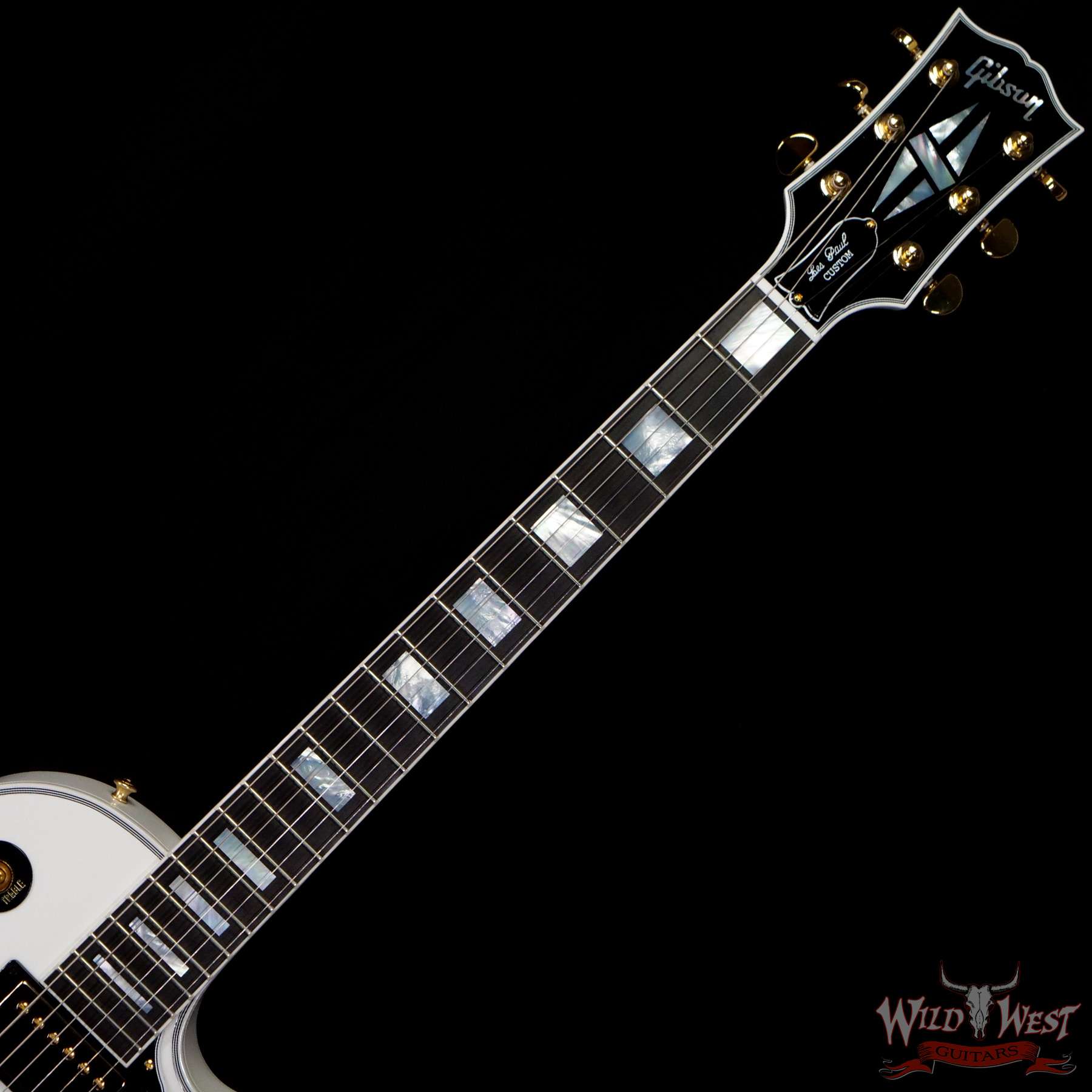 gibsoncs-lpc-aw-cs000261-nf__wwg.jpg Gibson Custom Shop Les Paul Custom Ebony Fingerboard Gloss Alpine White - Image 4