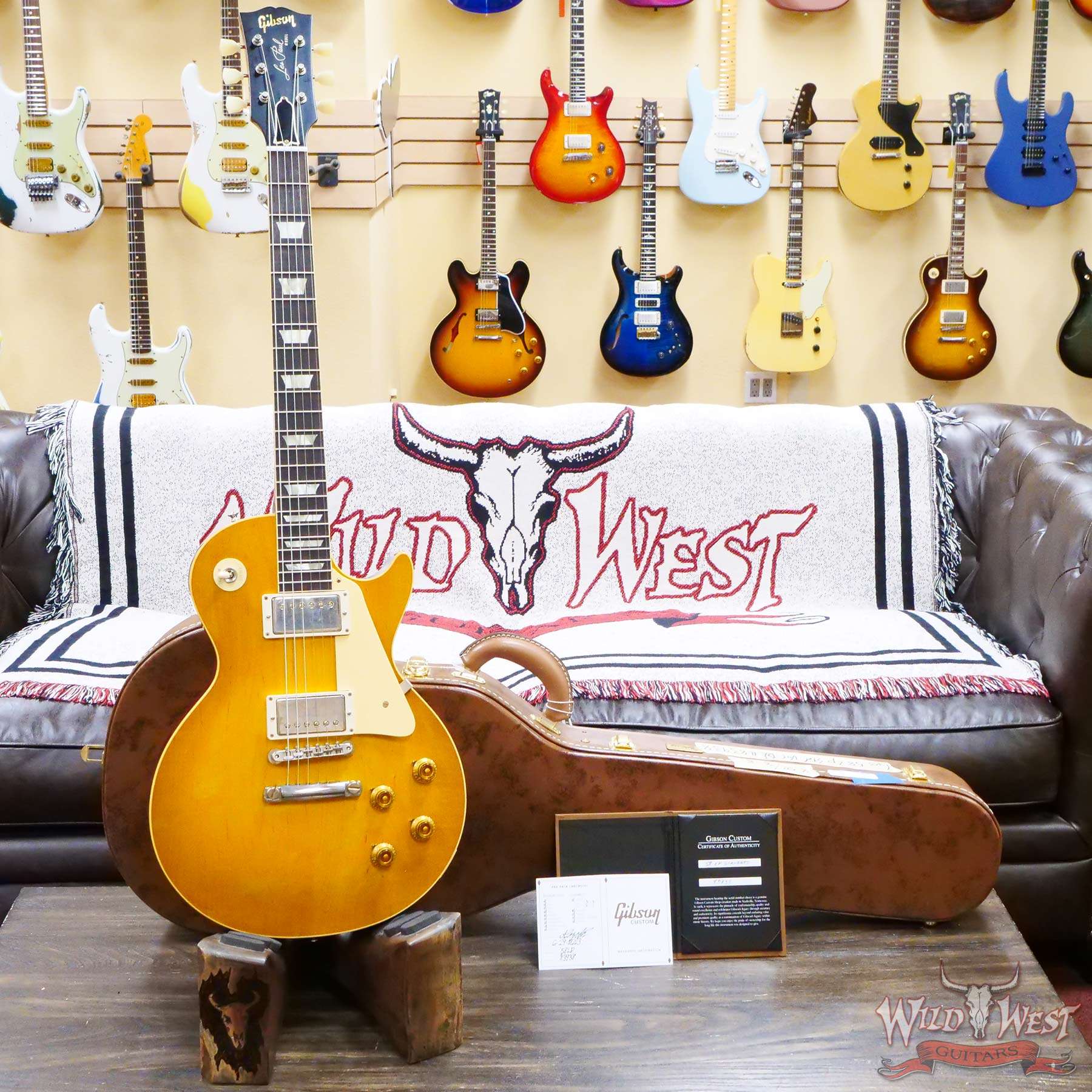 gibsoncs-r8-83938-d1__wwg-1.jpg Gibson Custom Shop 1958 Les Paul Standard Reissue Lemon Burst 8.50 LBS - Image 6