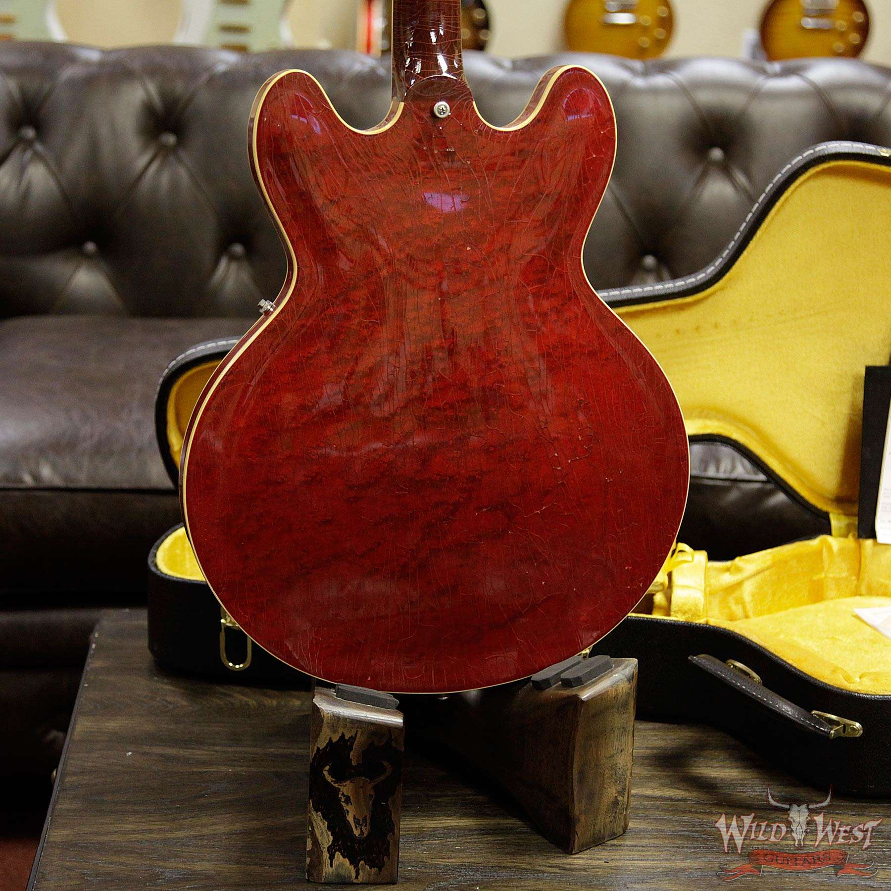 gibsonmemphis-1963es-335tdc-aged-cherry-870057-d4__wwg.jpg Gibson Memphis 1963 ES-335 TDC Traditional Aged Hand Select Top Baked Weight Relieved Central Block Sixties Cherry - Image 14